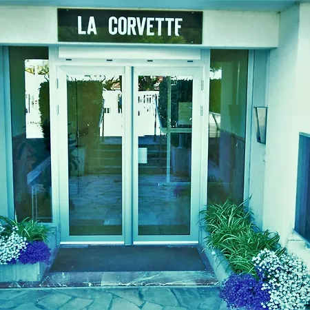 Face A La A 27 M² Avec Balcon Superbe آركاشو