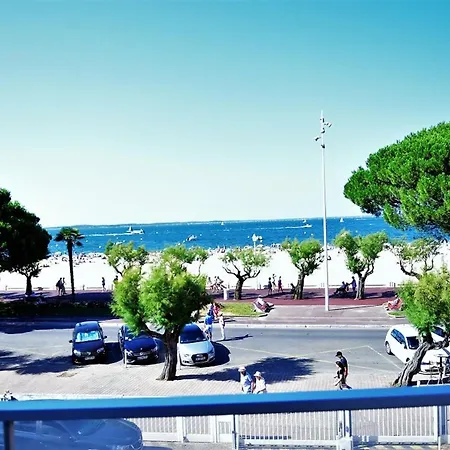 Vue A 27 M² Avec Balcon Vue Sur La * Arcachon