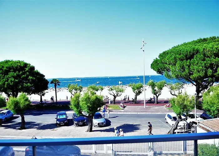 Face A La A 27 M² Avec Balcon Superbe * Arcachon